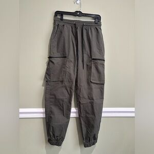 🧩 Sans Souci olive green cargo‎ pants 🧩